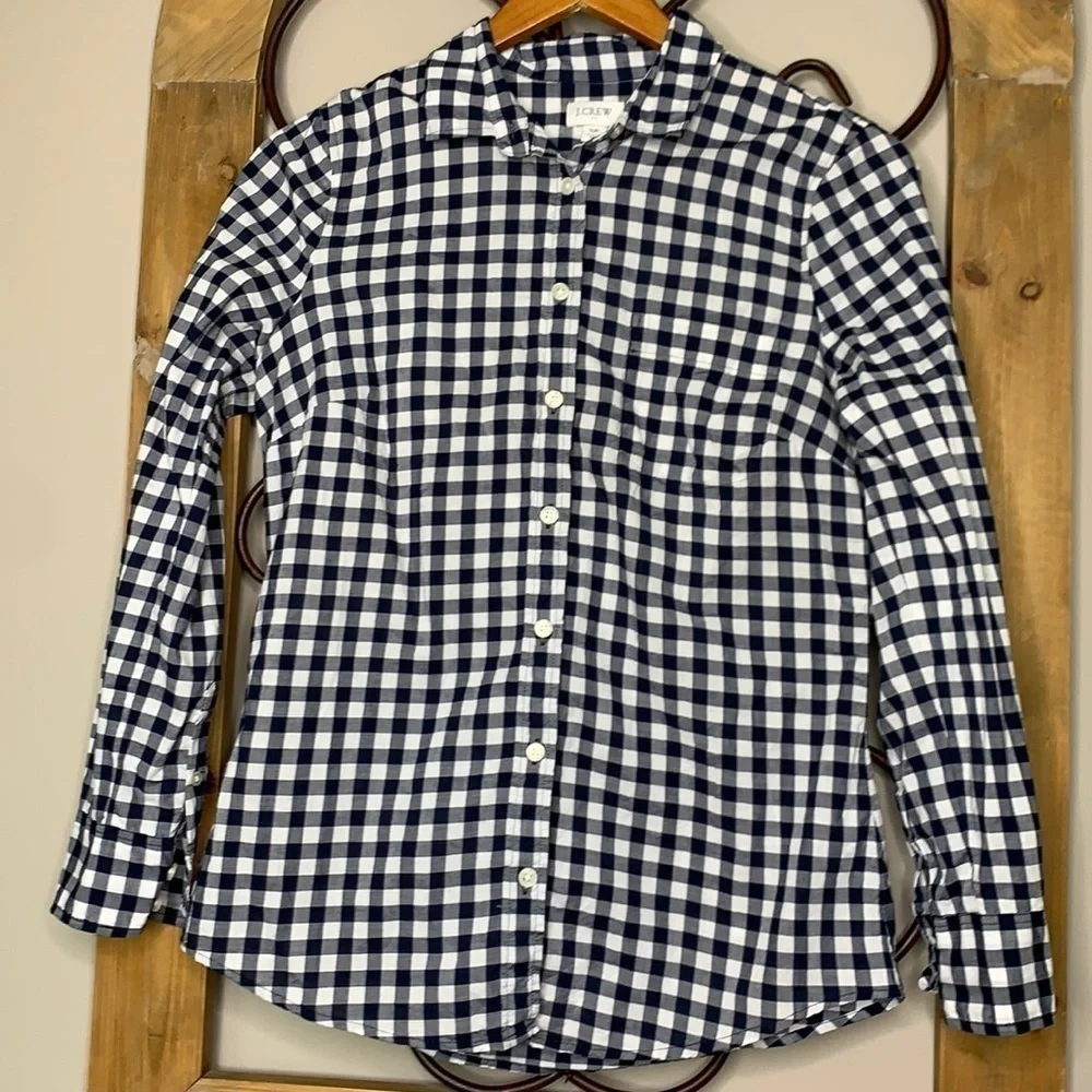 J Crew Checkered Long Sleeve Button Down Shirt